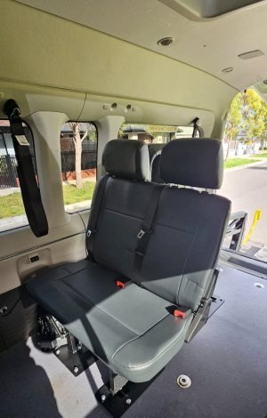 13wheelchairmaxicab-12